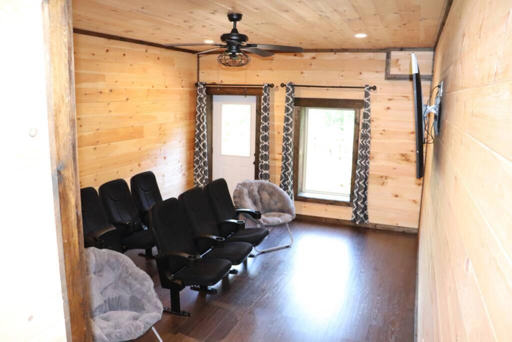 Chalet Village- Amazing Mountain Views - Piney Butt Place Gatlinburg Ngoại thất bức ảnh