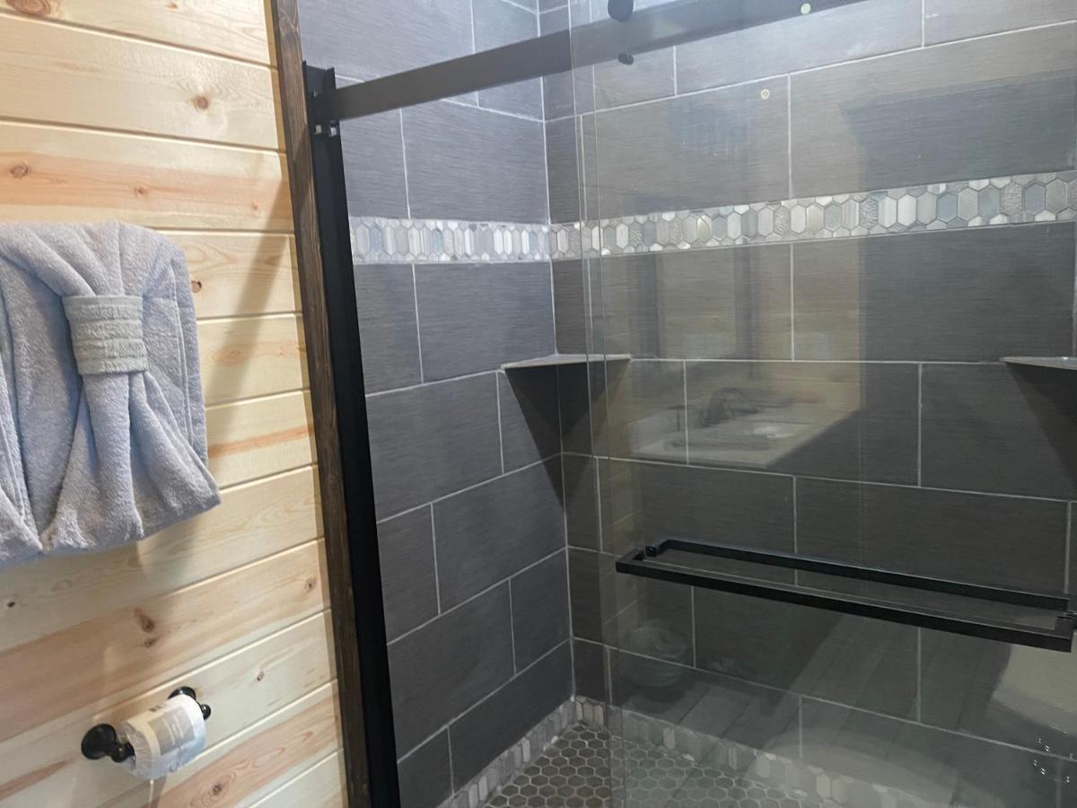 Chalet Village- Amazing Mountain Views - Piney Butt Place Gatlinburg Ngoại thất bức ảnh
